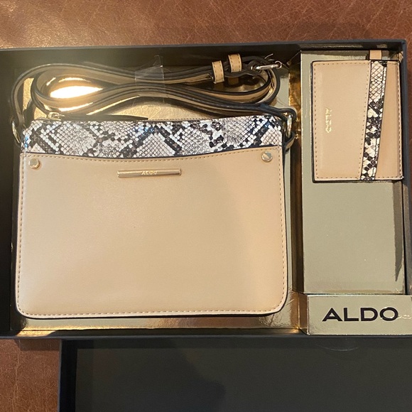 Aldo crossbody purse with c/c holder new in box - Picture 7 of 7